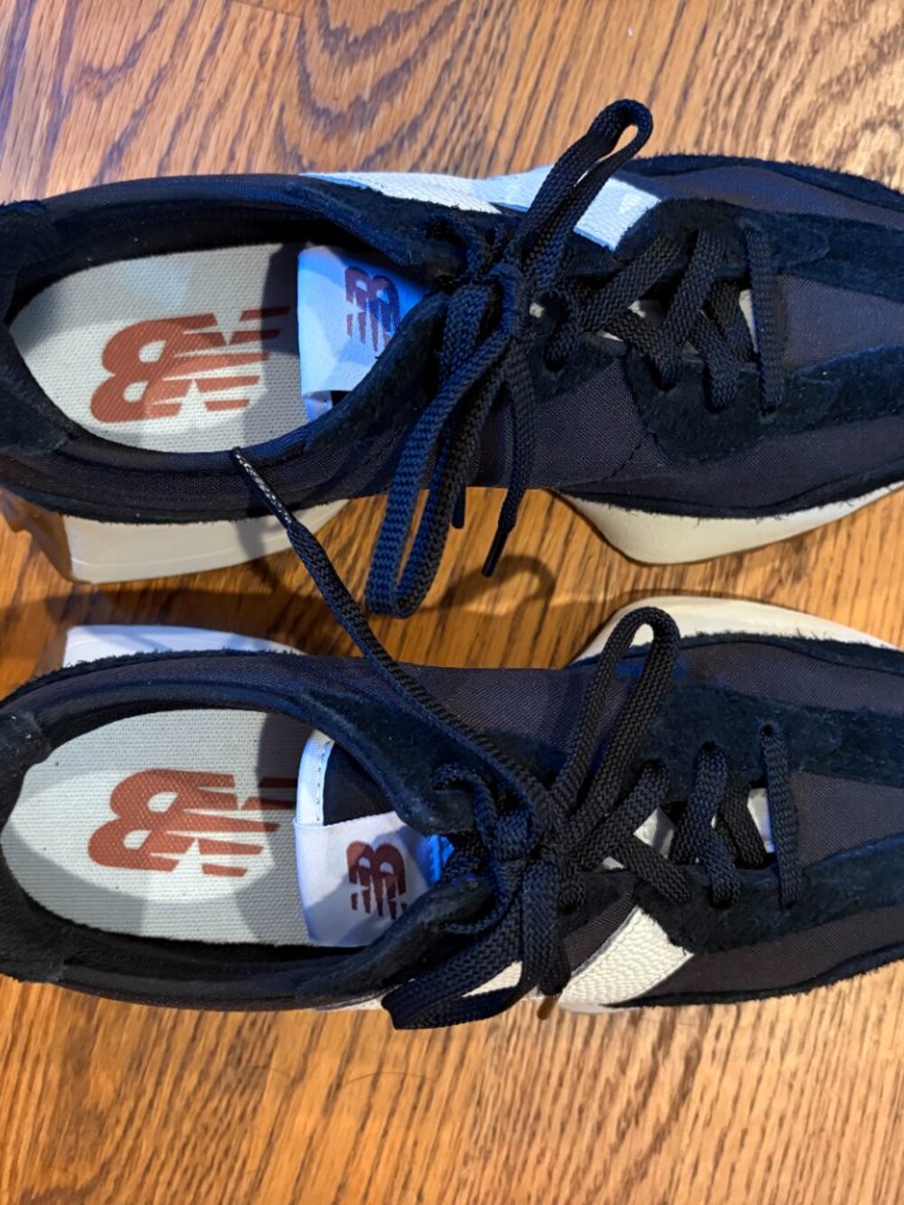 New Balance 327 Sneakers - Picture 4 of 6